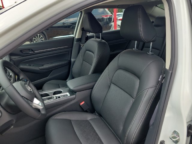 New 2026 Nissan Altima 2.5 SV w/ SV Premium Package FWD image 18