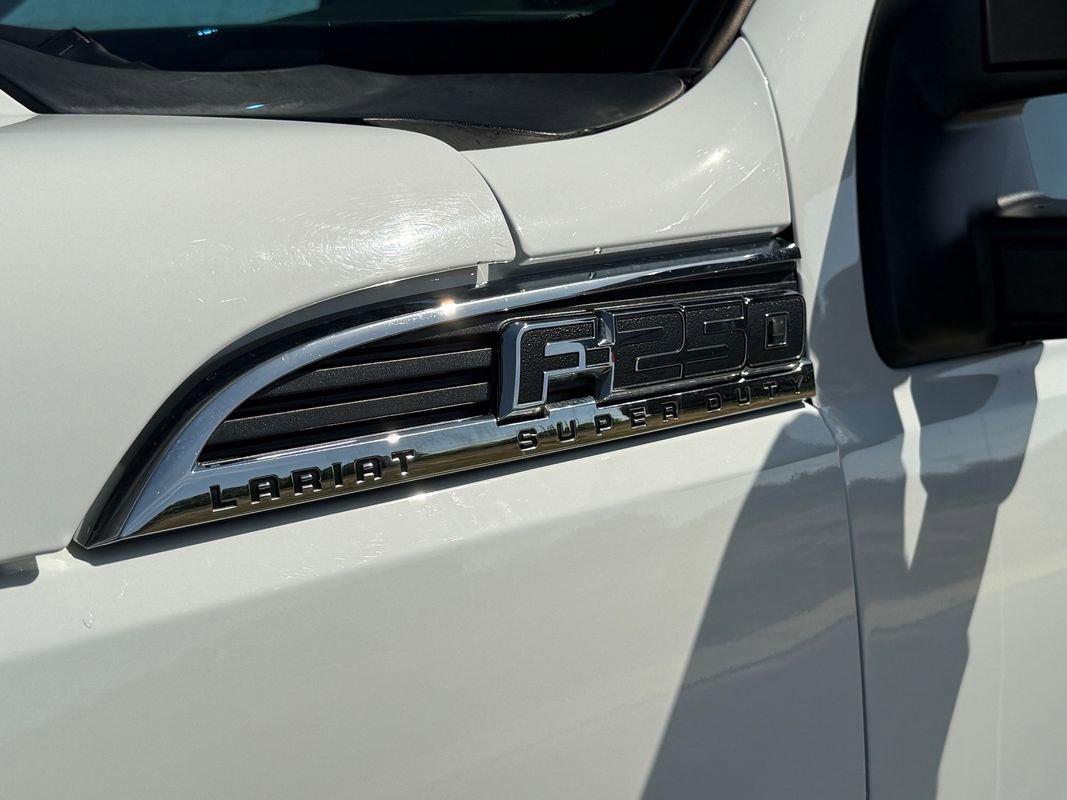 Used 2012 Ford F250 Lariat w/ Lariat Ultimate Pkg image 9