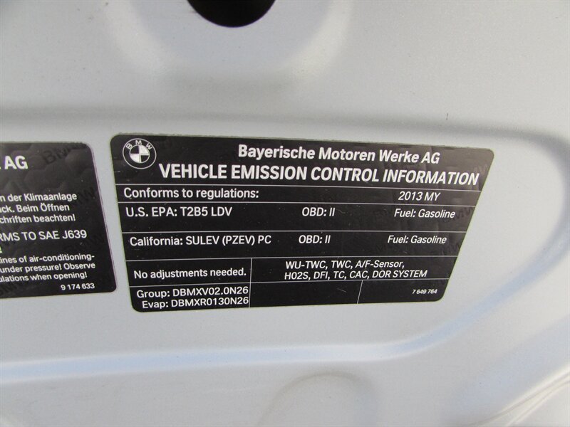 Used 2013 BMW 328i Sedan RWD image 32