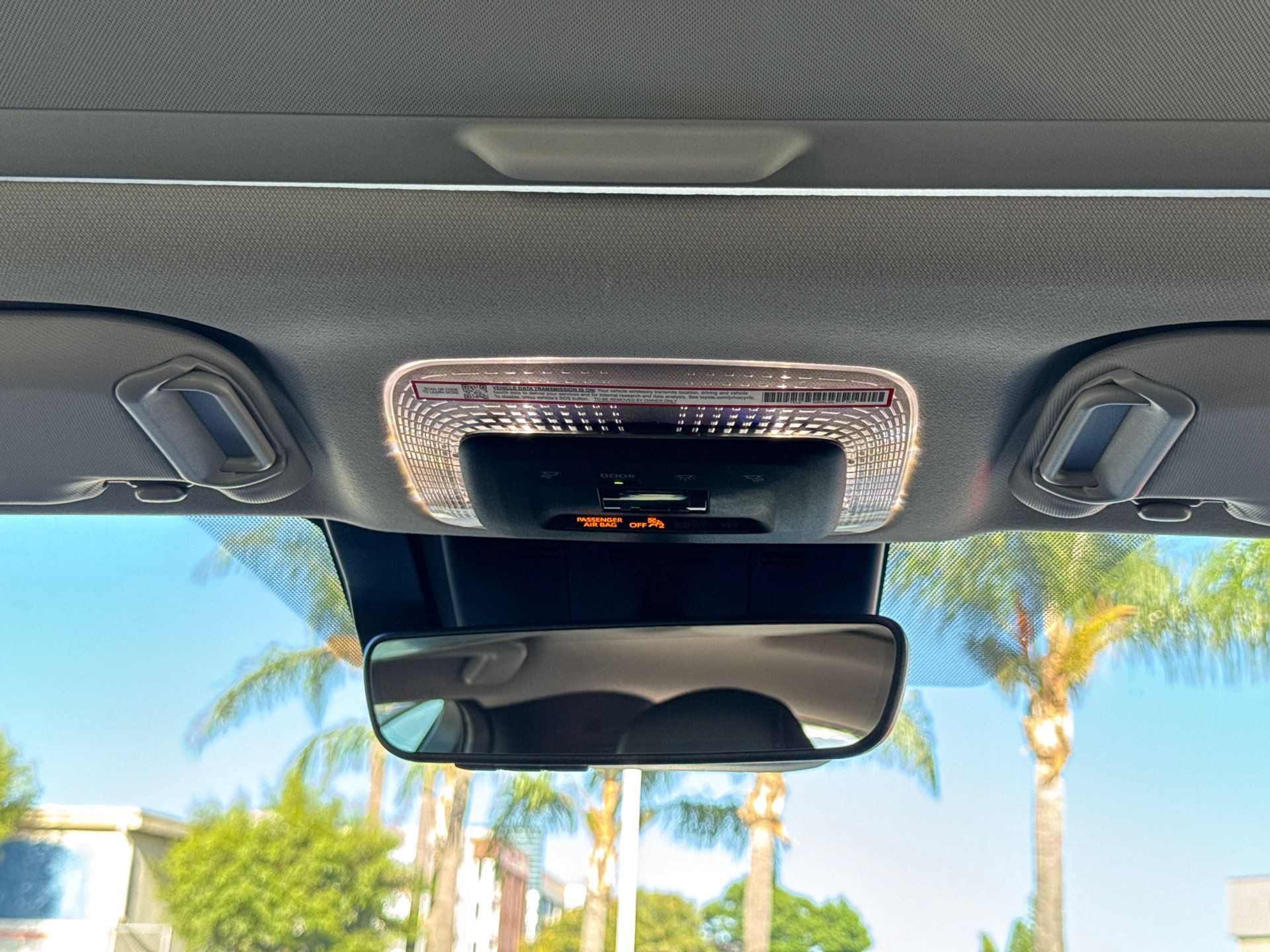 New 2027 Toyota Prius XLE FWD image 24