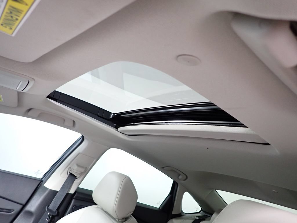 Used 2024 Honda Accord Touring image 12