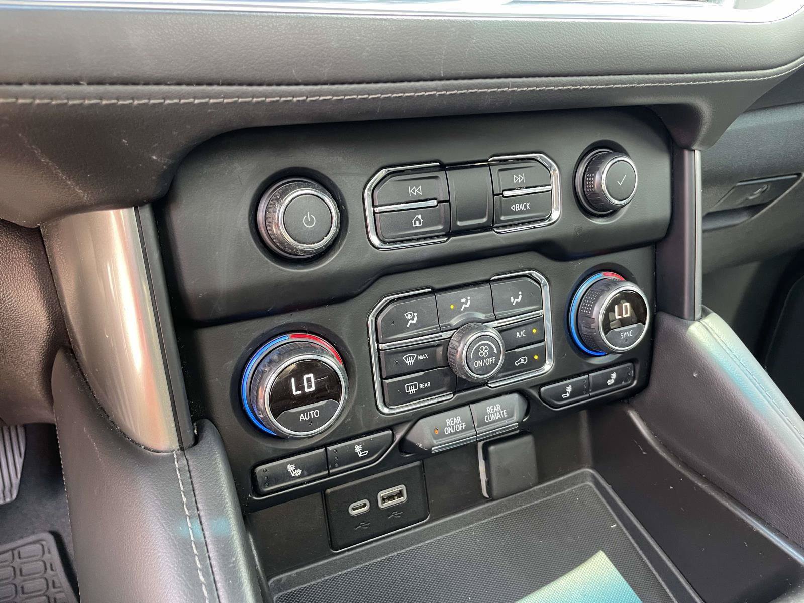 Used 2021 Chevrolet Tahoe Z71 AWD/4WD image 15
