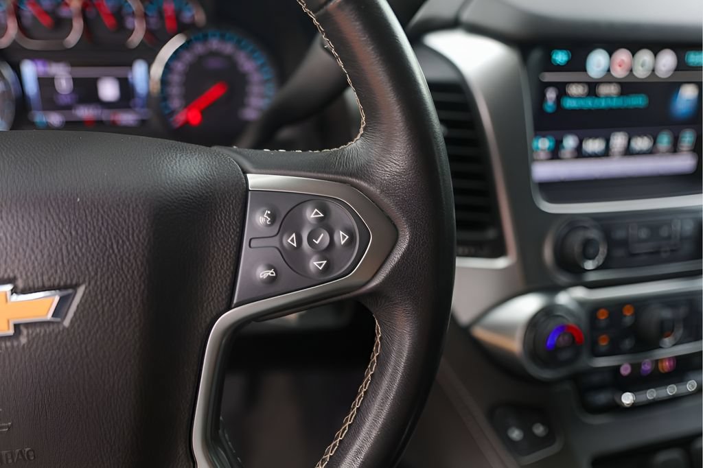 Used 2020 Chevrolet Tahoe LT AWD/4WD image 16