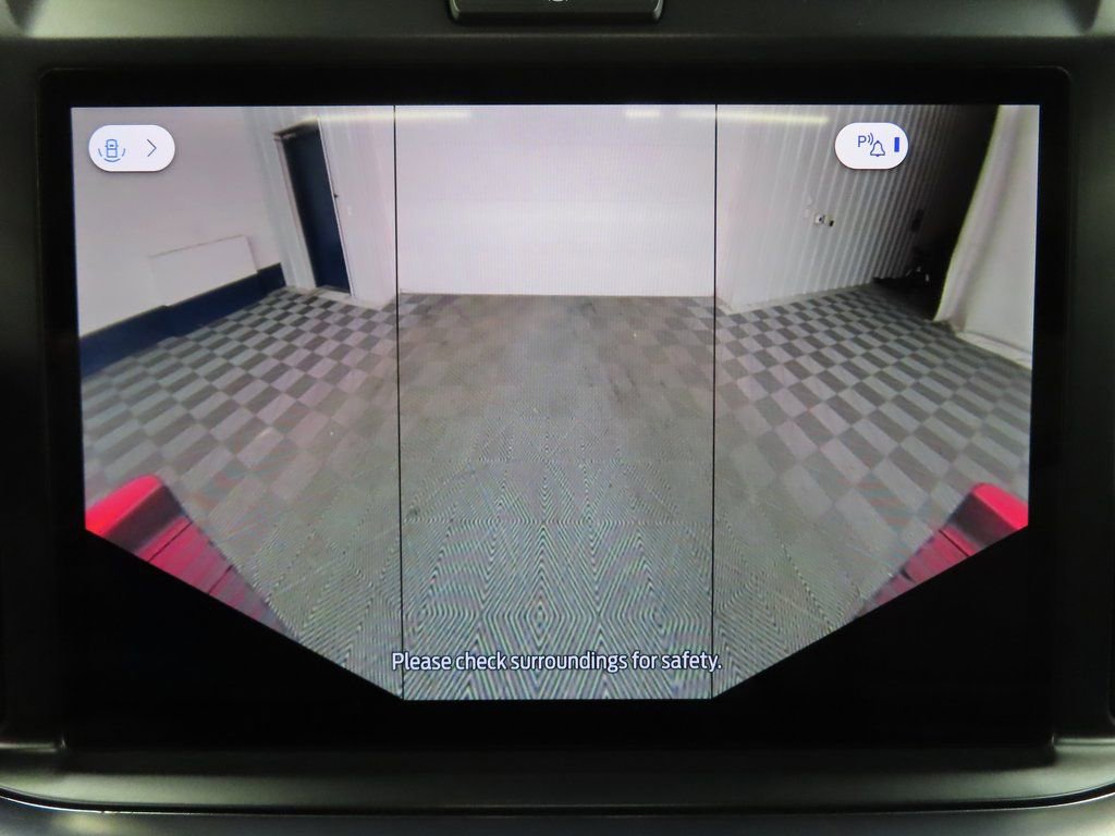 Used 2025 Ford F250 Platinum image 21