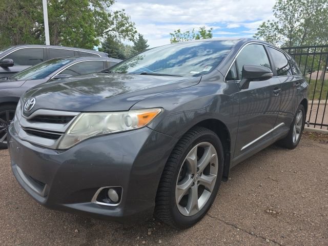 Used 2013 Toyota Venza LE w/ LE Convenience Pkg AWD/4WD image 2