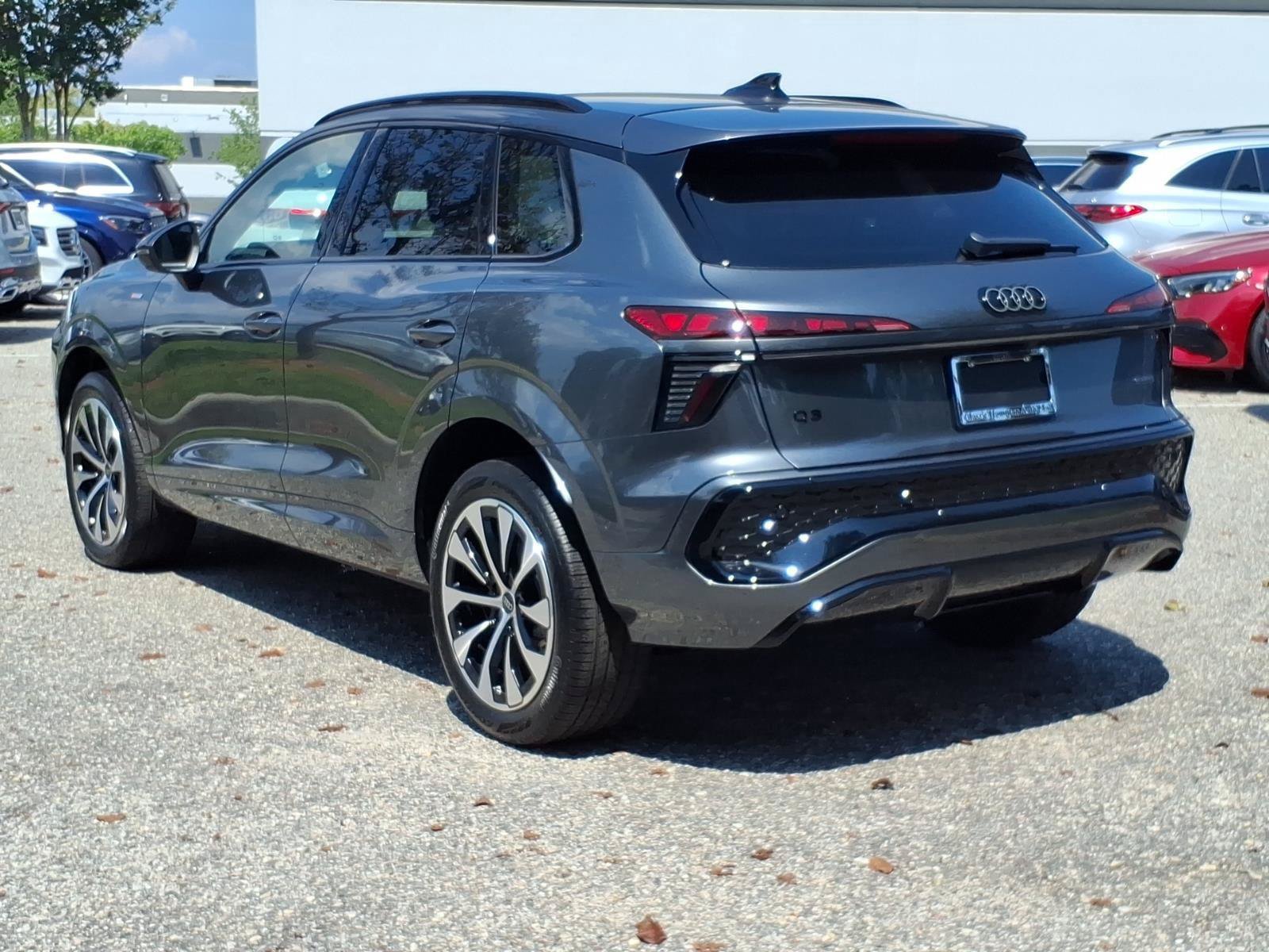 New 2026 Audi Q3 quattro 2.0T AWD/4WD image 10