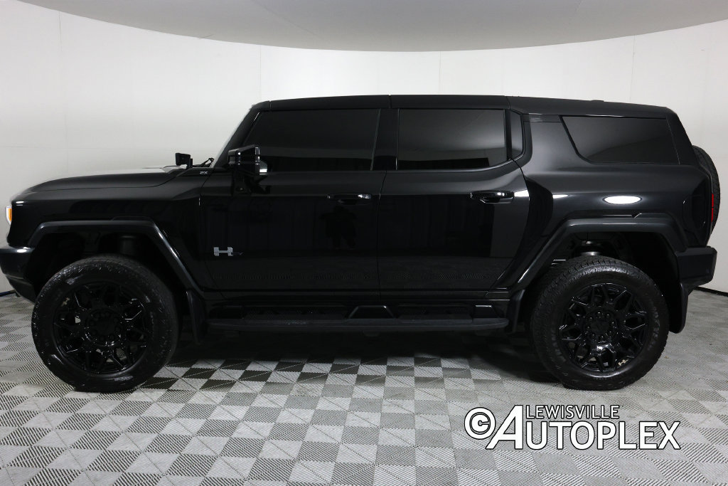 Used 2024 GMC Hummer EV 2X w/ LPO, Illumination Package AWD/4WD image 8