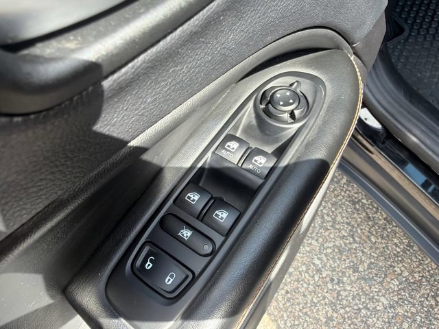 Used 2018 Jeep Compass Latitude w/ Popular Equipment Group AWD/4WD image 23