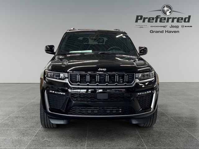 New 2026 Jeep Grand Cherokee L Limited w/ Trailer Tow Package AWD/4WD image 13