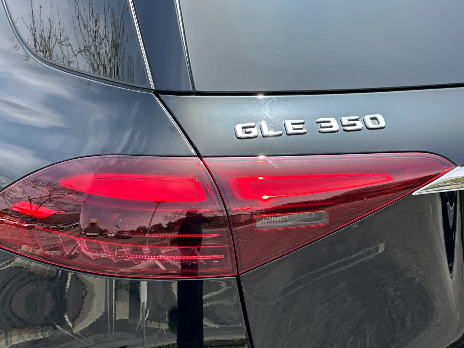 Used 2025 Mercedes-Benz GLE 350 4MATIC image 28