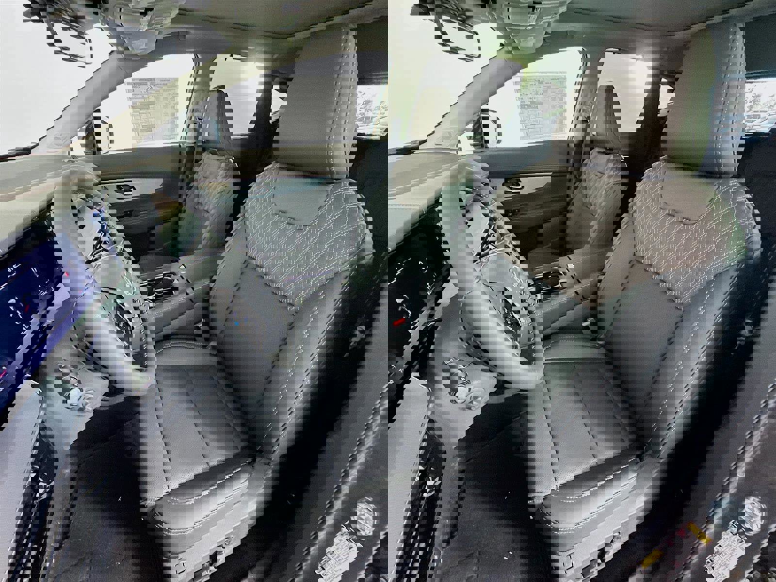 New 2025 Nissan Murano Platinum w/ Cargo Package image 11