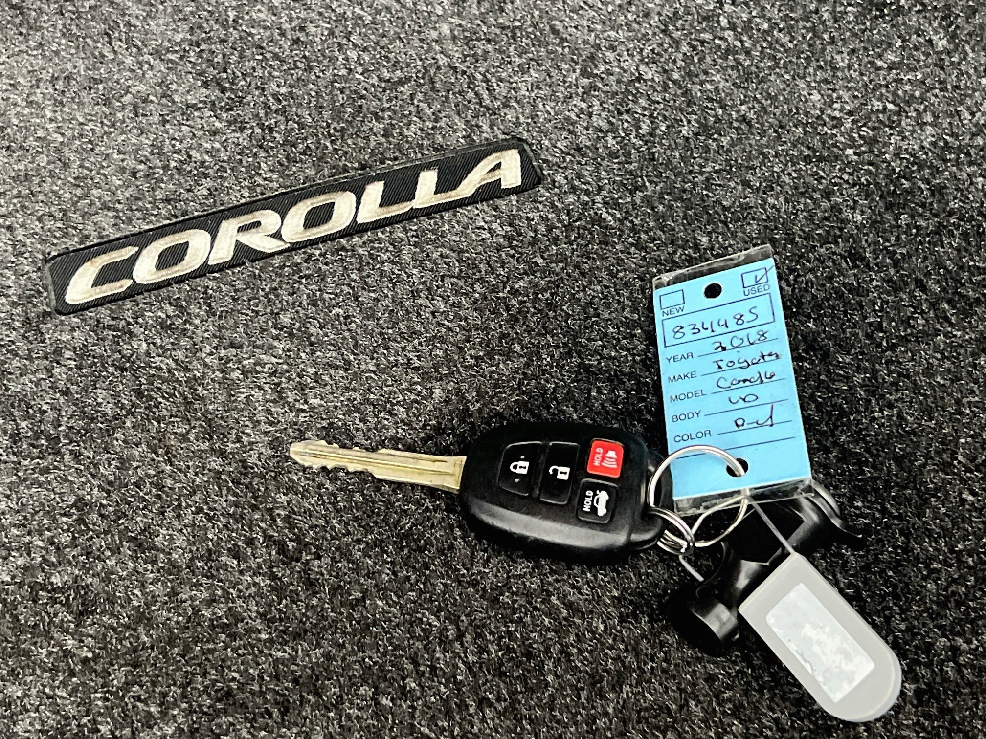 Used 2018 Toyota Corolla LE FWD image 35