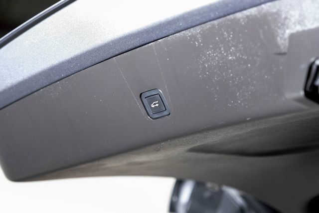 Used 2019 Chevrolet Traverse RS image 54