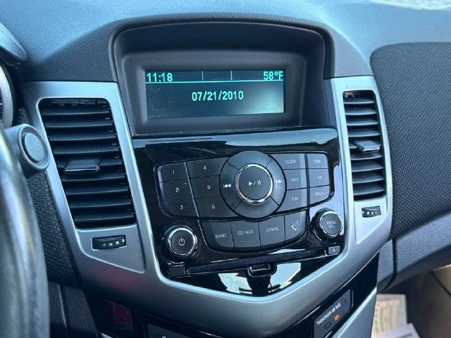 Used 2014 Chevrolet Cruze LT FWD image 27