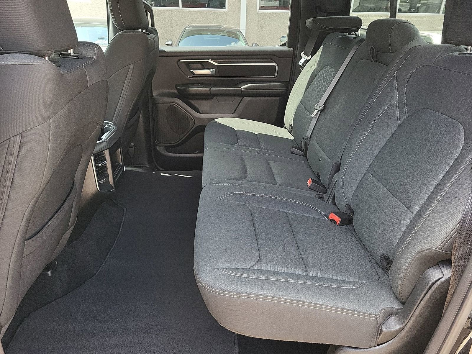 Used 2025 RAM 1500 Big Horn AWD/4WD image 23