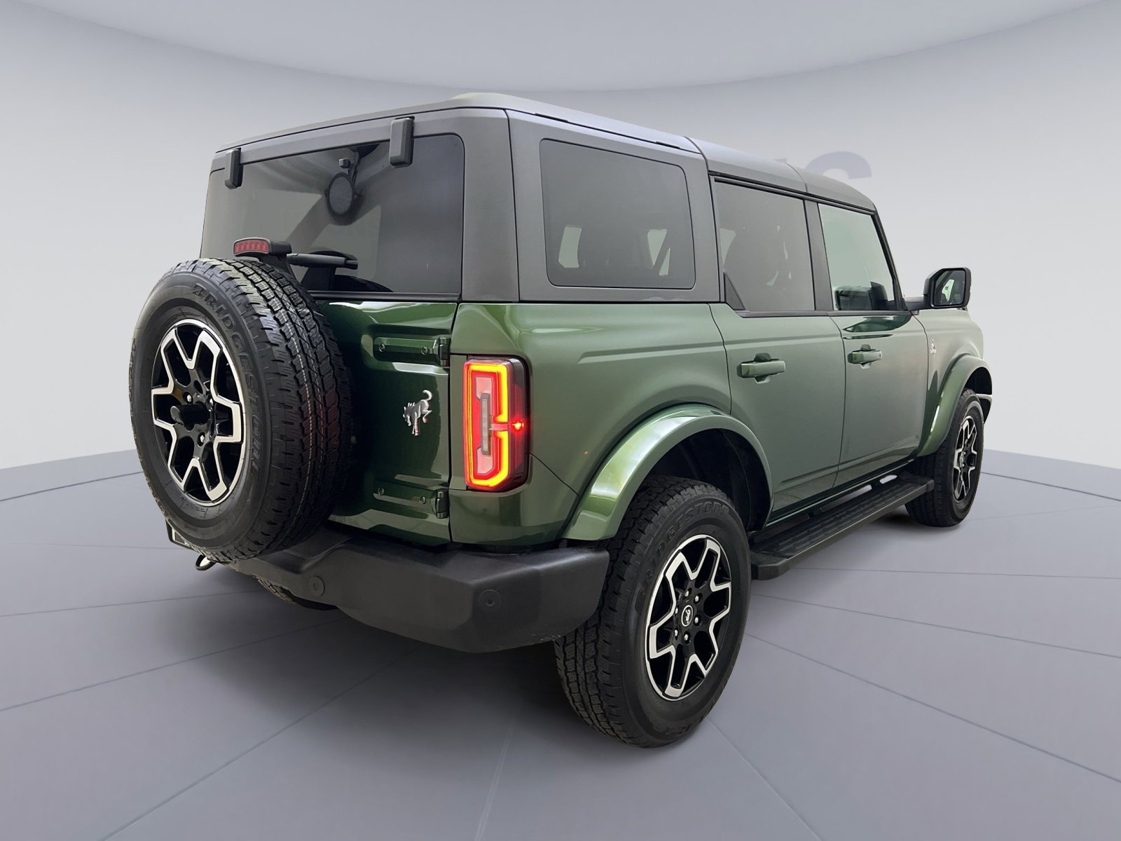 Used 2024 Ford Bronco Outer Banks image 5