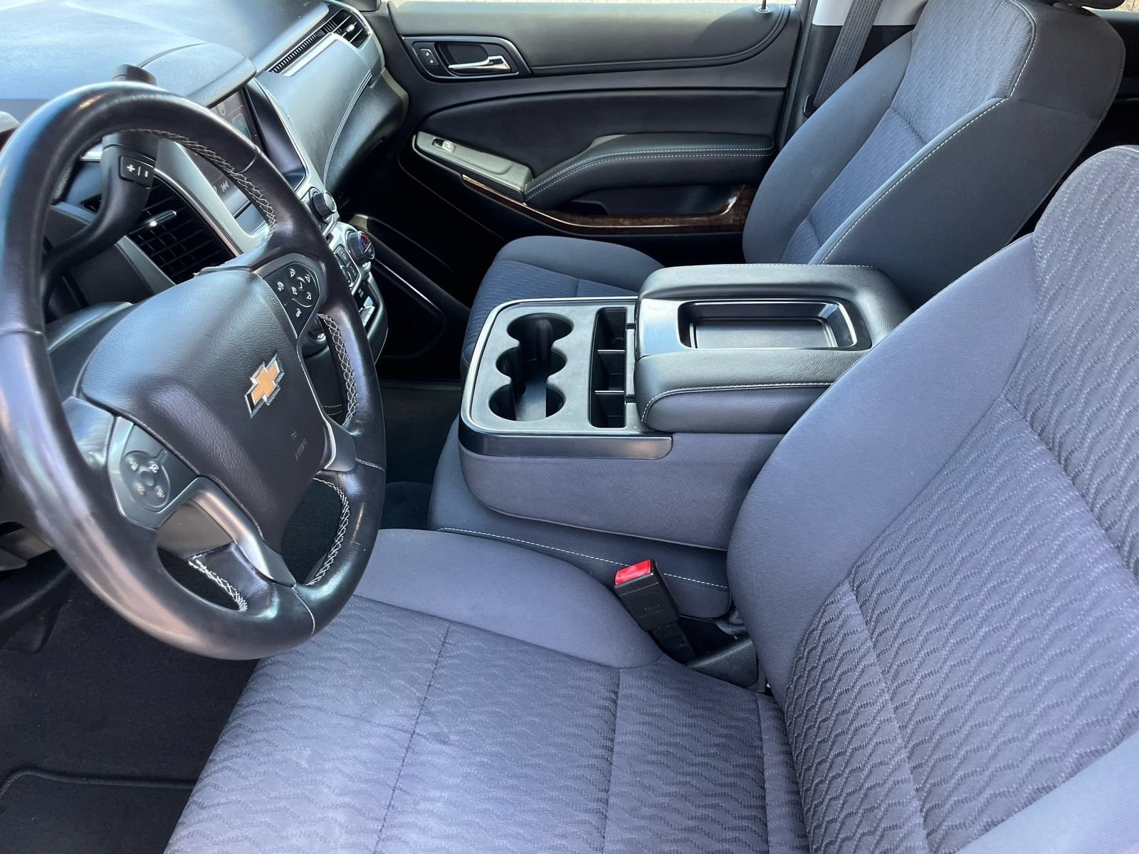 Used 2020 Chevrolet Tahoe LS w/ Max Trailering Package AWD/4WD image 17