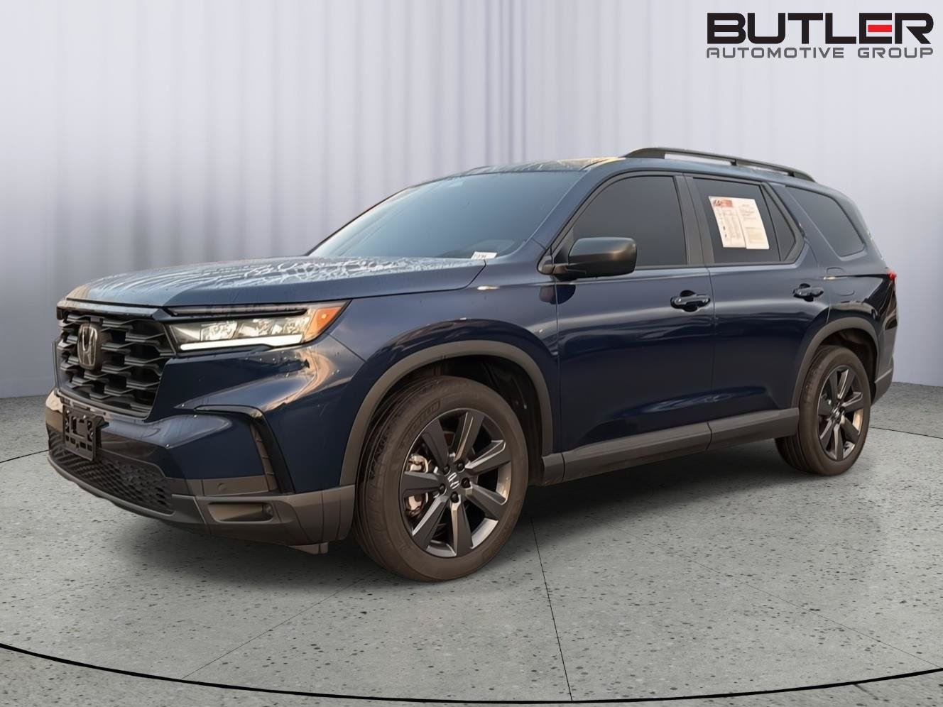 Used 2025 Honda Pilot Sport