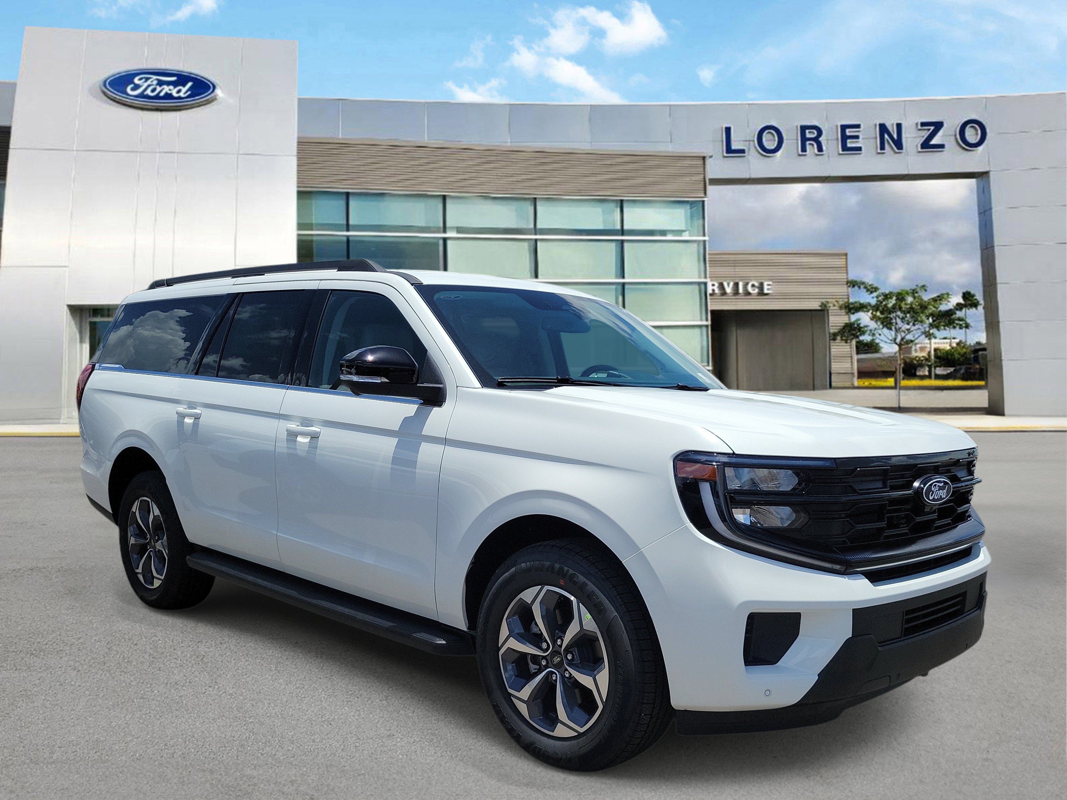 New 2027 Ford Expedition Max Active RWD image 3