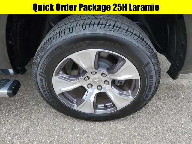 Used 2019 RAM 1500 Laramie w/ Sport Appearance Package image 7