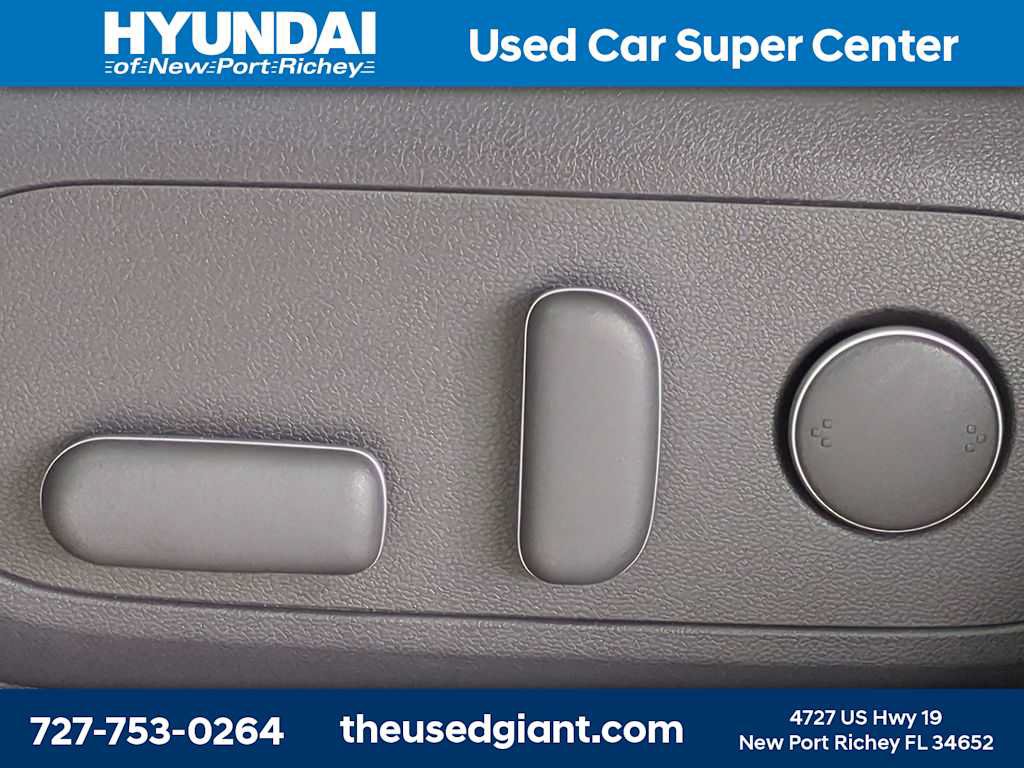 Certified 2024 Hyundai Kona SEL FWD image 21