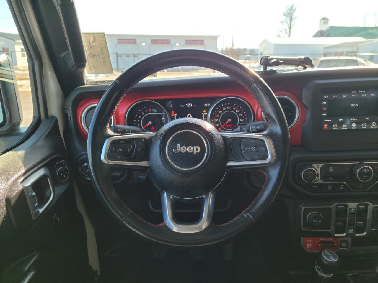 Used 2018 Jeep Wrangler Unlimited Rubicon w/ Dual Top Group image 10