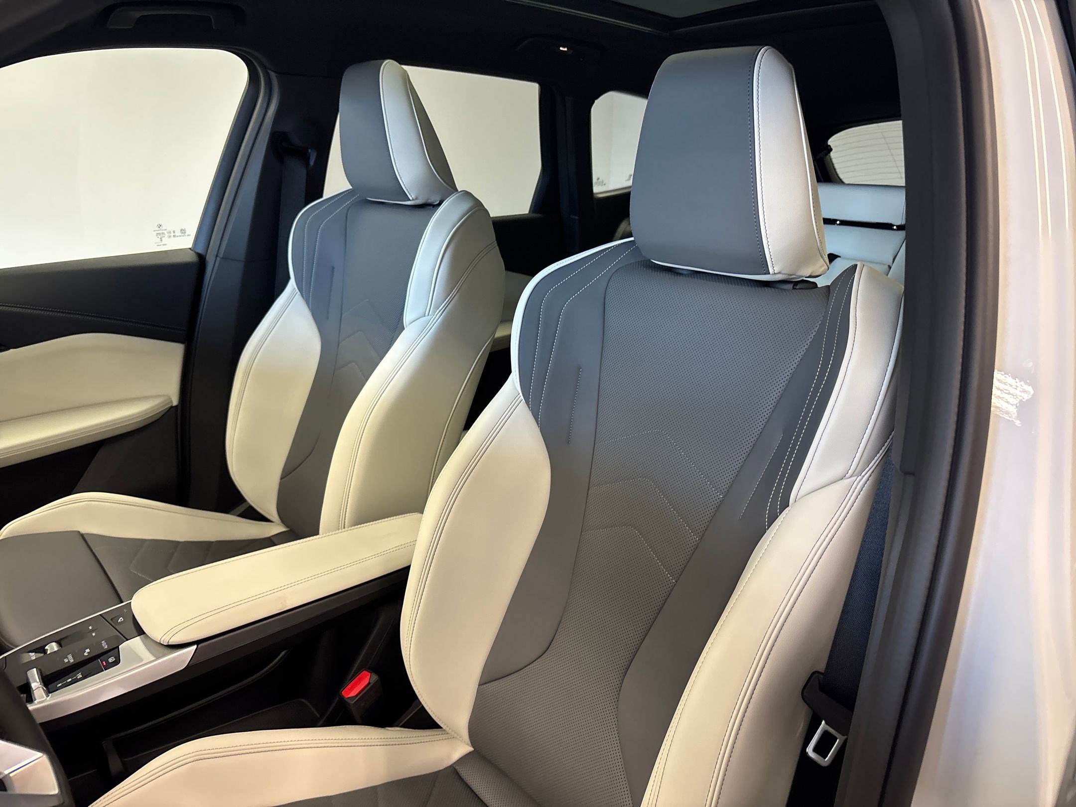 New 2026 BMW X1 xDrive28i w/ Convenience Package image 28