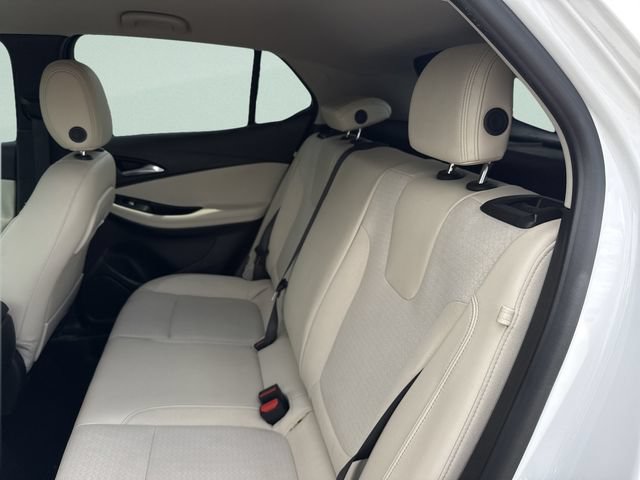 Used 2020 Buick Encore GX Preferred w/ Cold Weather Comfort Package FWD image 27