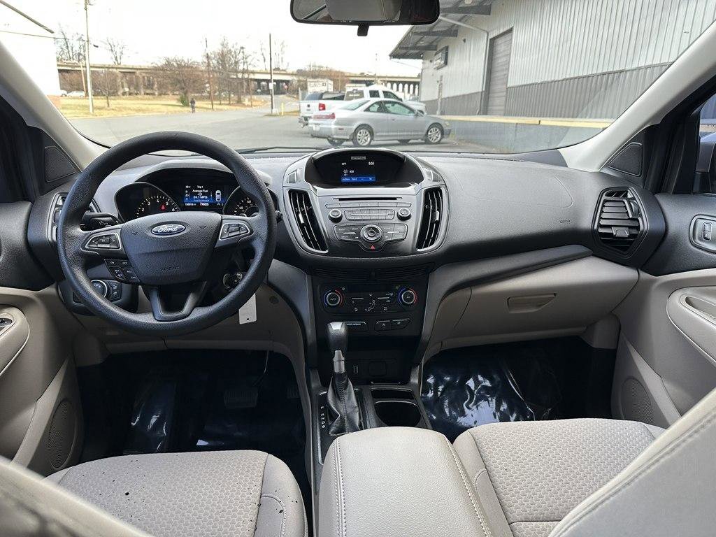 Used 2017 Ford Escape SE FWD image 37