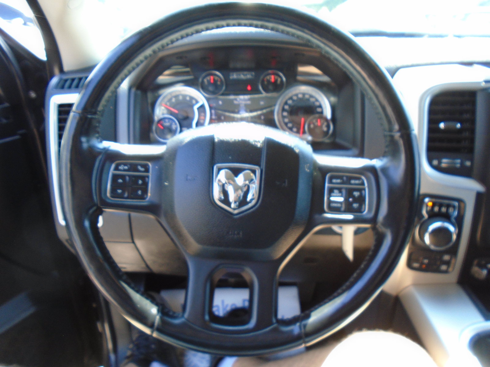 Used 2018 RAM 1500 Outdoorsman AWD/4WD image 16