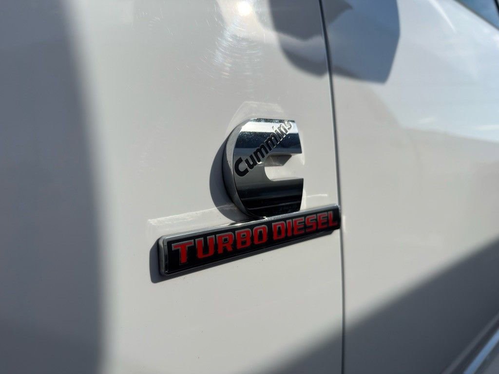 Used 2018 RAM 2500 Tradesman w/ Chrome Appearance Group image 8