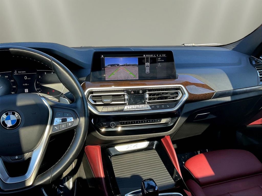 Used 2022 BMW X4 xDrive30i AWD/4WD image 9
