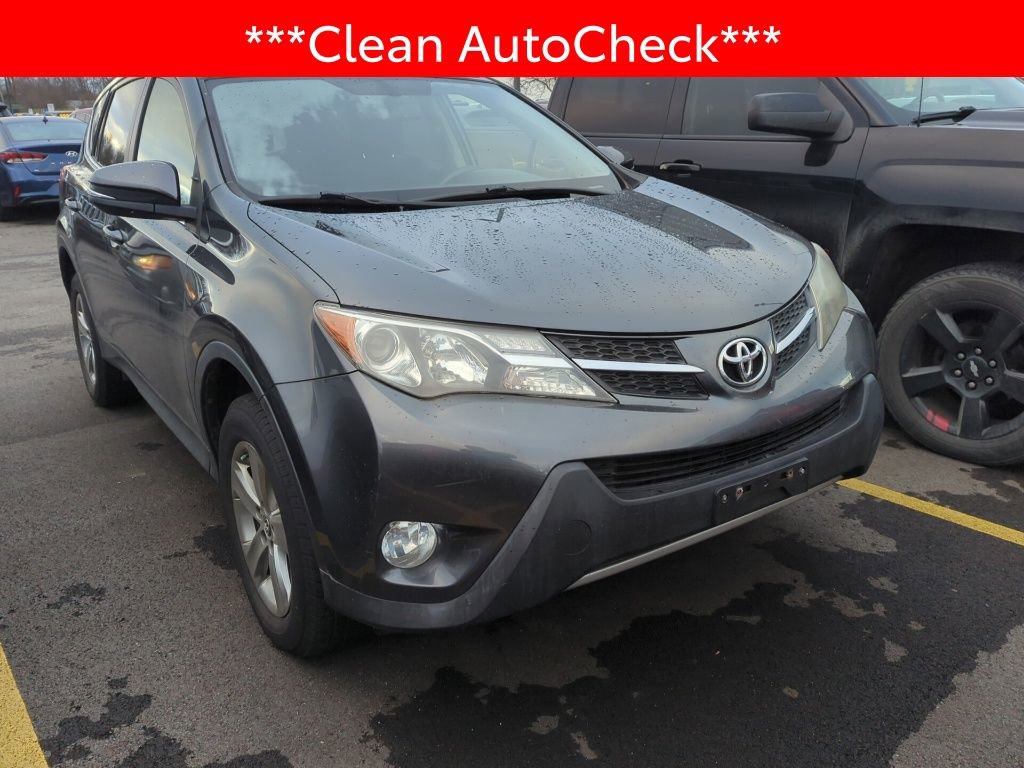 Used 2015 Toyota RAV4 XLE image 3
