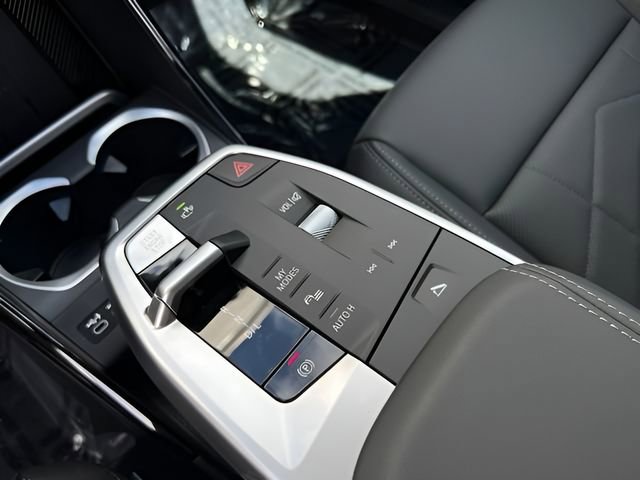 Certified 2024 BMW X1 xDrive28i w/ Technology Package image 25