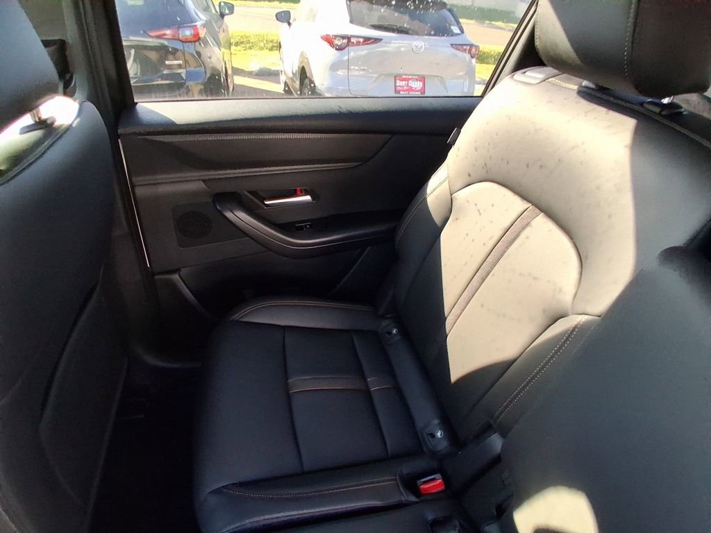 New 2026 MAZDA CX-90 3.3 Turbo w/ Select Package image 17