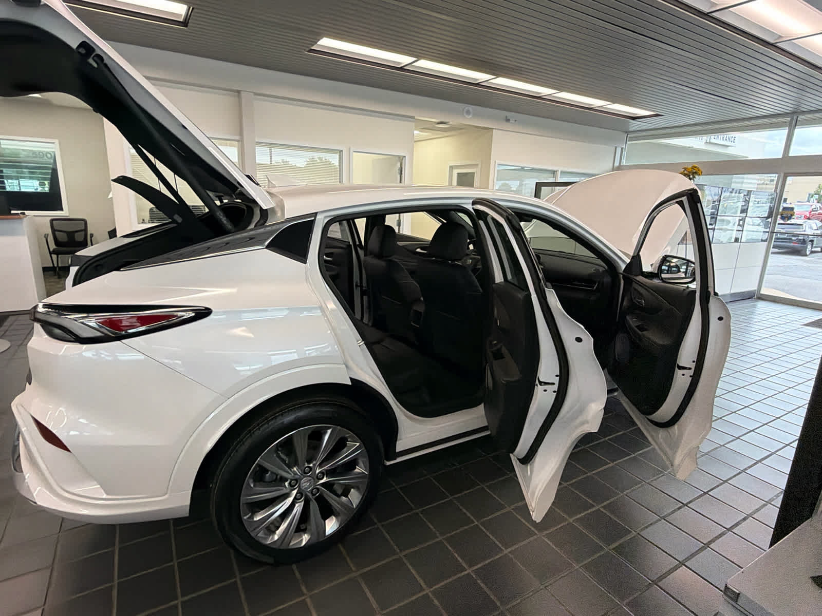 New 2026 Buick Envista Avenir FWD image 20