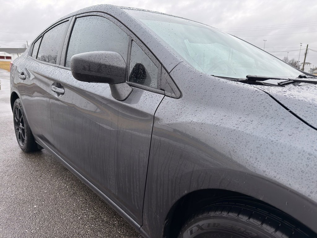 Used 2019 Subaru Impreza 2.0i image 3