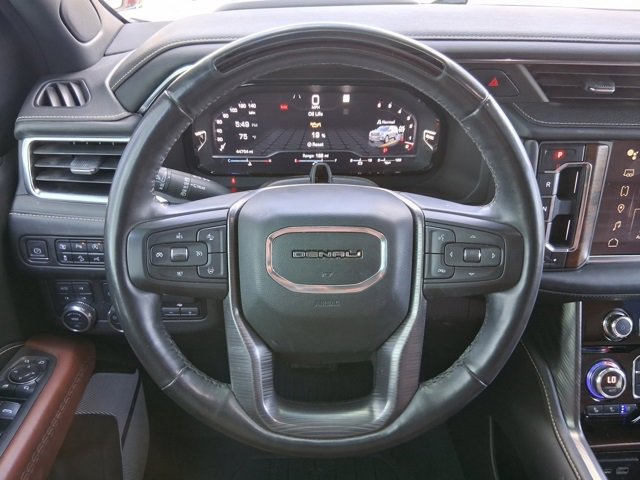 Used 2023 GMC Yukon XL Denali Ultimate image 17