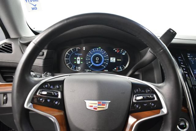 Used 2018 Cadillac Escalade Luxury AWD/4WD image 8