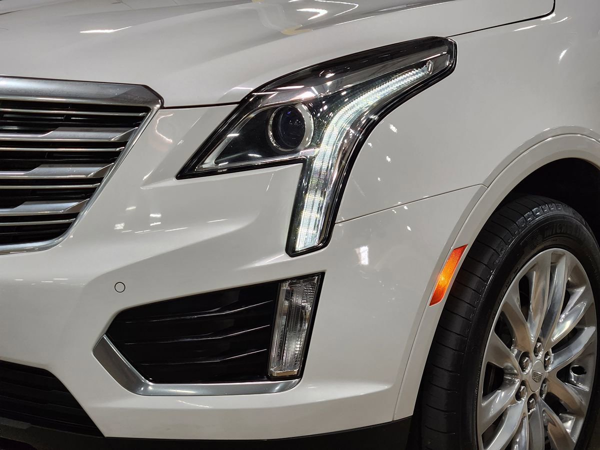 Used 2019 Cadillac XT5 Luxury FWD image 14