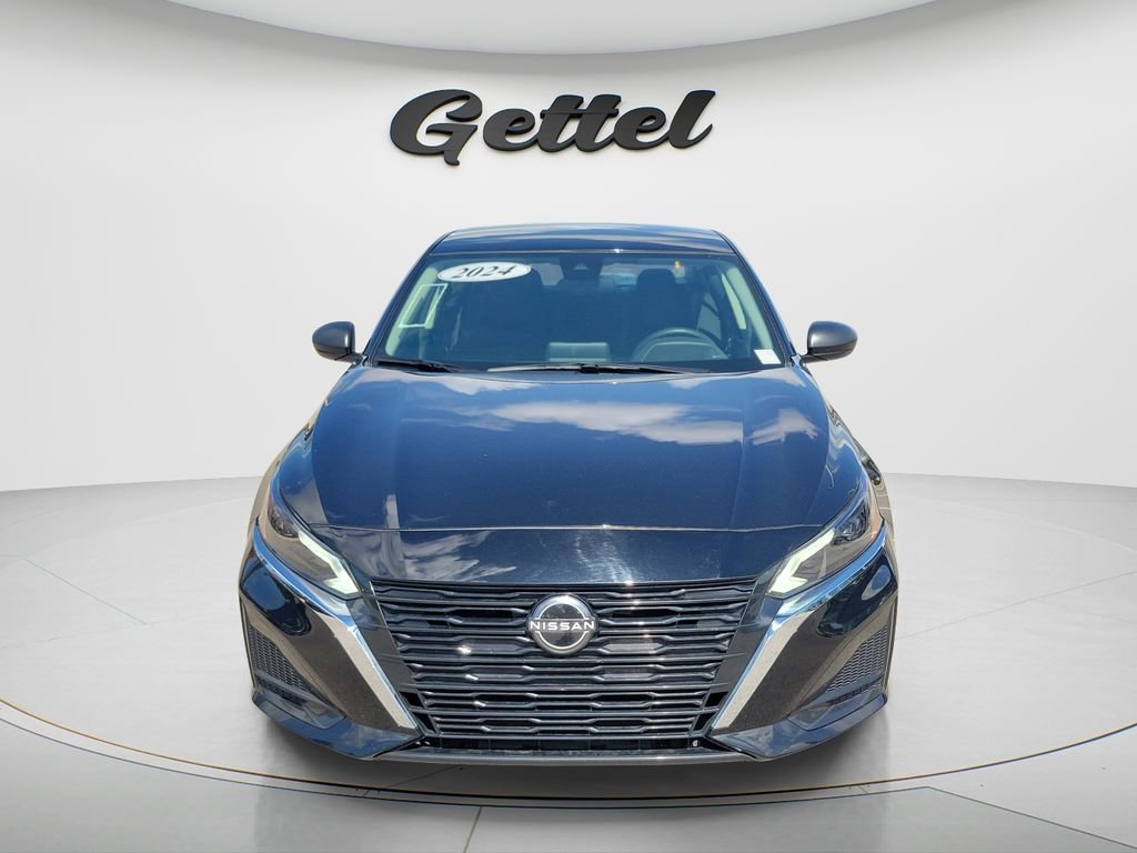 Used 2024 Nissan Altima 2.5 SV image 8