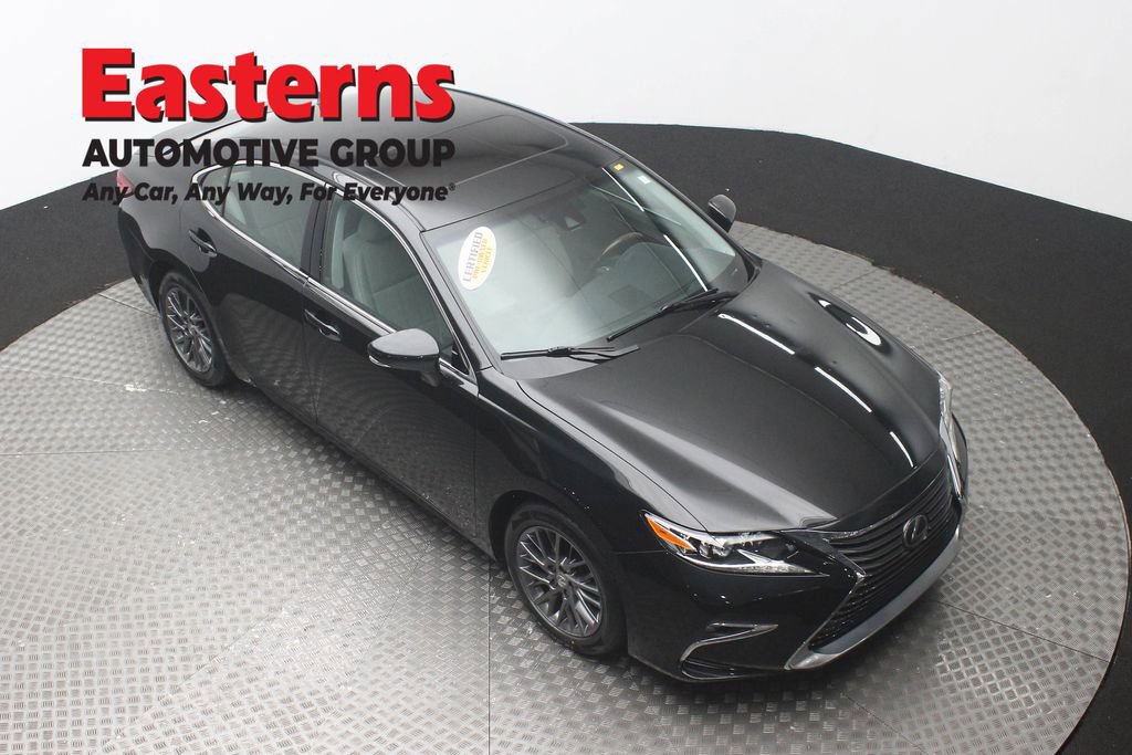 Used 2018 Lexus ES 350 350 w/ Luxury Package w/Wood Trim image 3