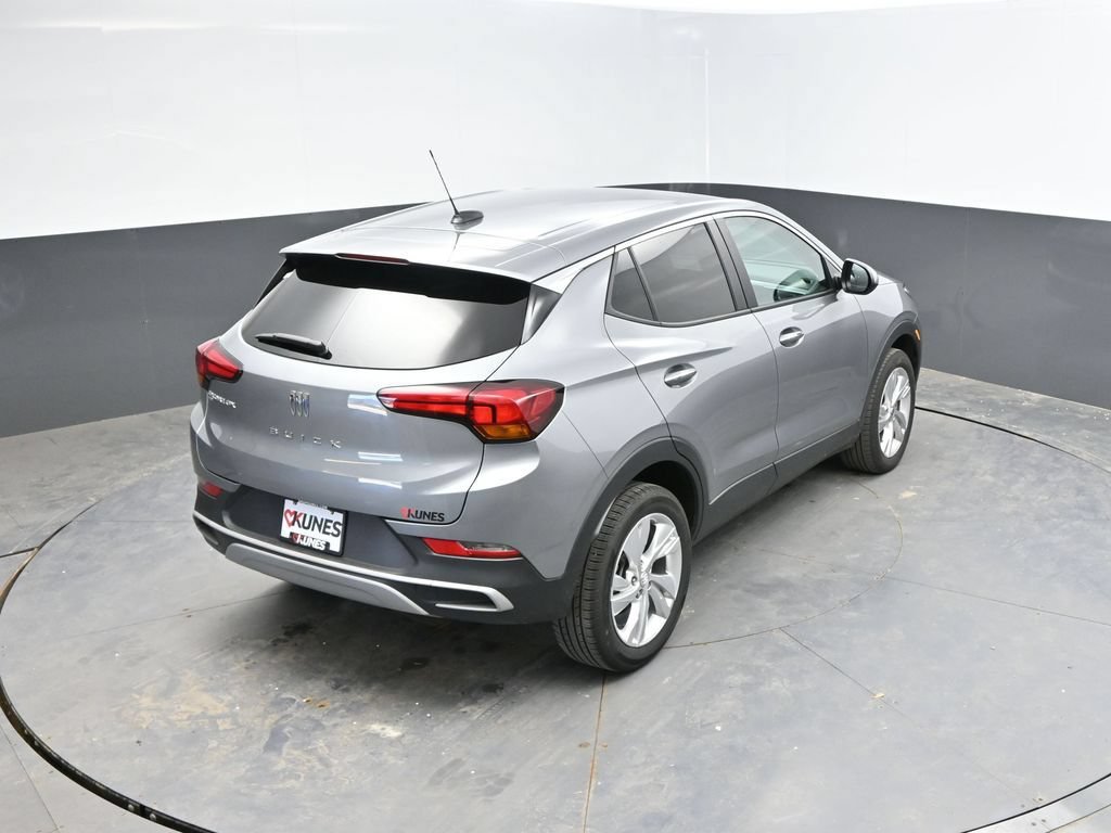 Used 2025 Buick Encore GX Preferred AWD/4WD image 35