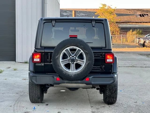 Used 2021 Jeep Wrangler Unlimited Sahara w/ Uconnect 4C Nav & Sound Group image 7