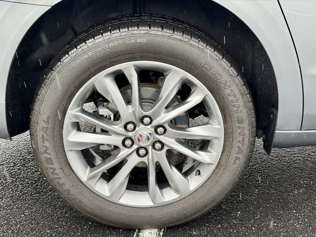 Used 2024 Buick Enclave Avenir image 31