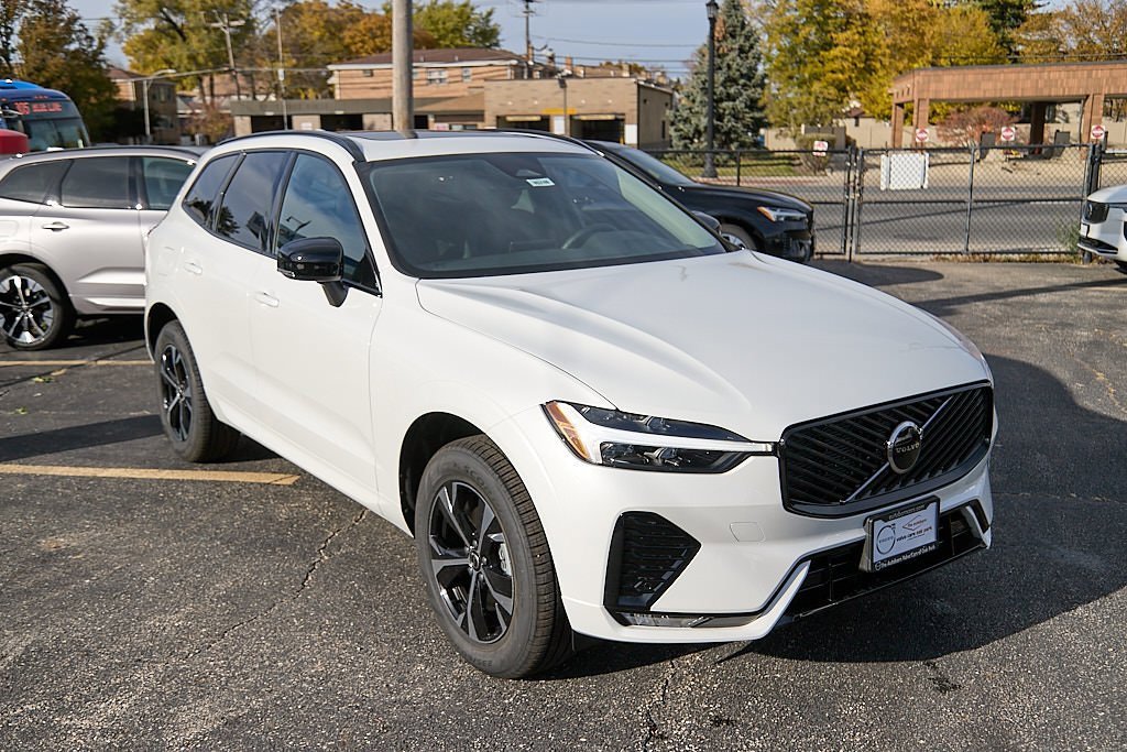 New 2026 Volvo XC60 B5 Core image 4