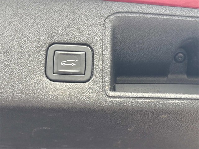 Used 2019 GMC Terrain SLT w/ Preferred Package image 15