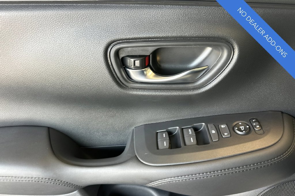 Certified 2026 Honda HR-V LX image 11