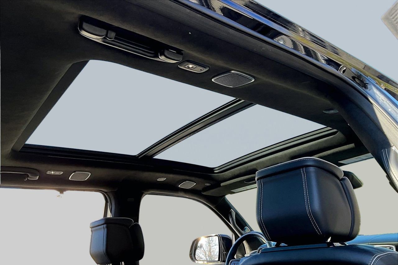 Certified 2024 Jeep Grand Wagoneer L Series II w/ Quick Order Packagew 28T image 16