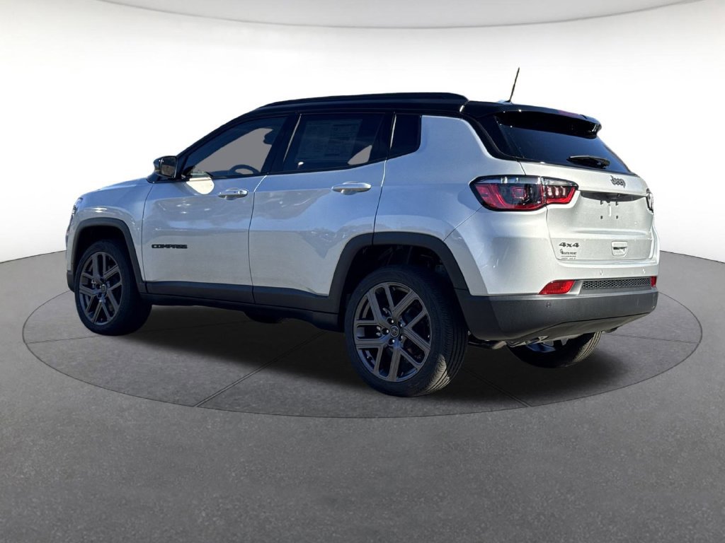 New 2026 Jeep Compass Limited AWD/4WD image 3